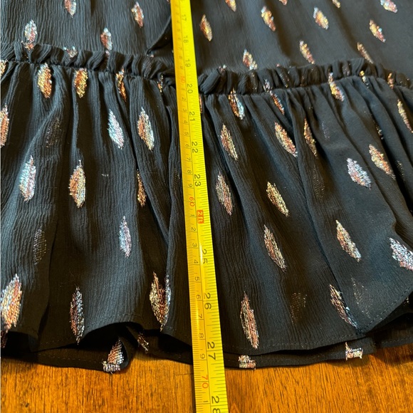 Sleeveless blouse with metallic pattern - Picture 12 of 12